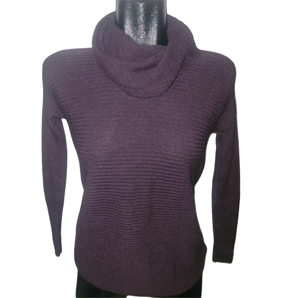 Adrienne Vittadini Plum Merino Wool Cowl Neckline Lightweight Sweater Size XS